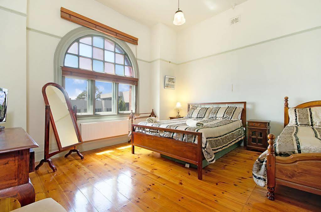 Gatehouse On Ryrie 3* Geelong