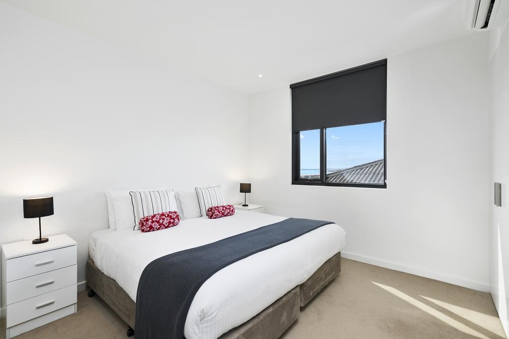 Pier Point 105 * Geelong