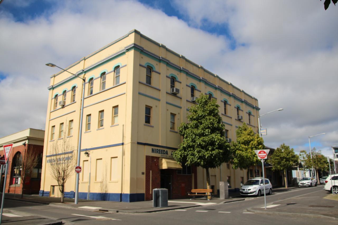 Aparthotel Nireeda On Clare 3*