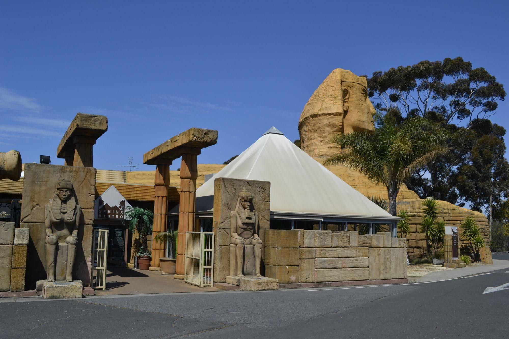 Hotel Sphinx 4*