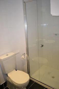 Belmercer Motel Geelong