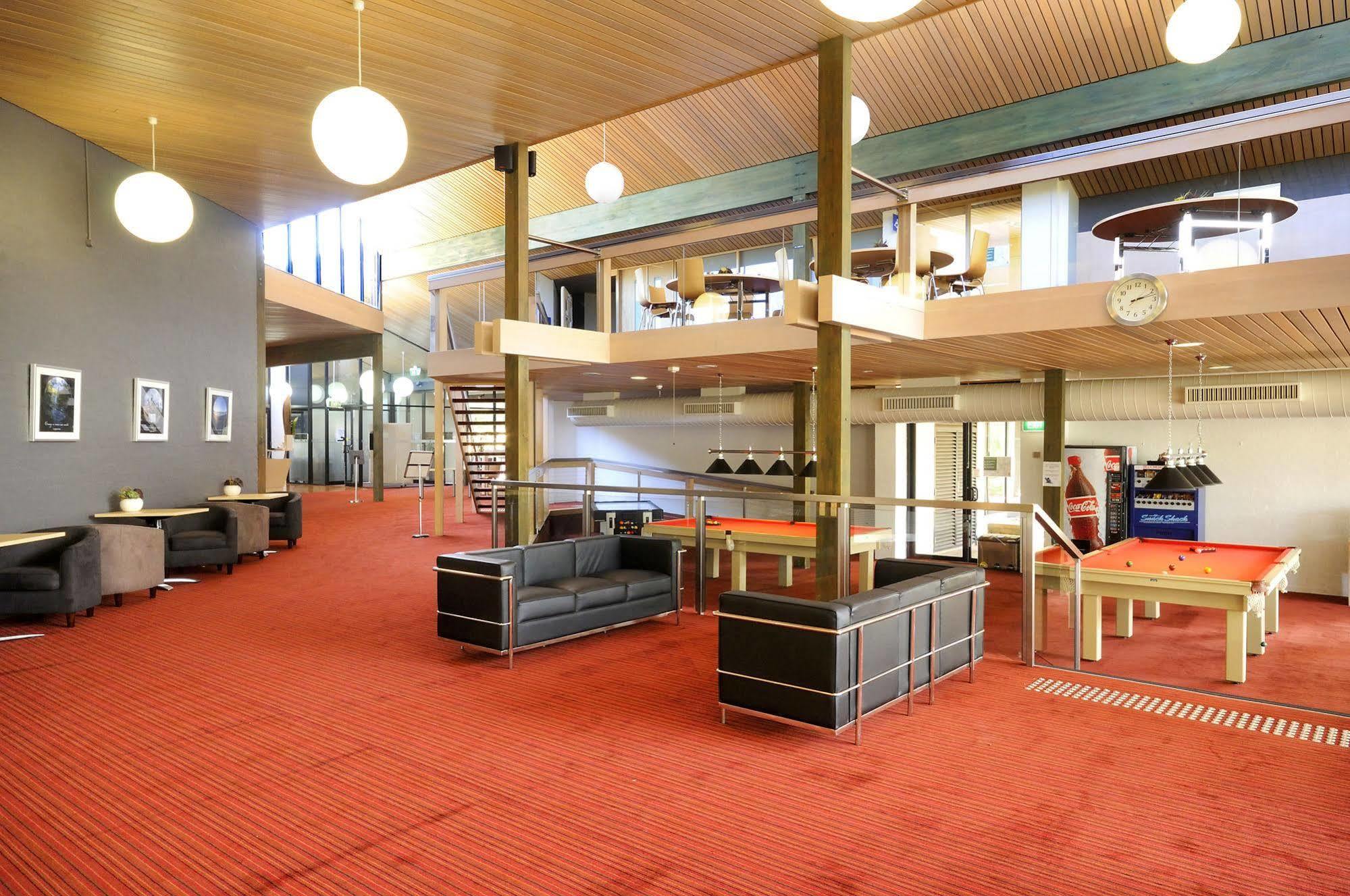 Hotel Eden Oak Geelong