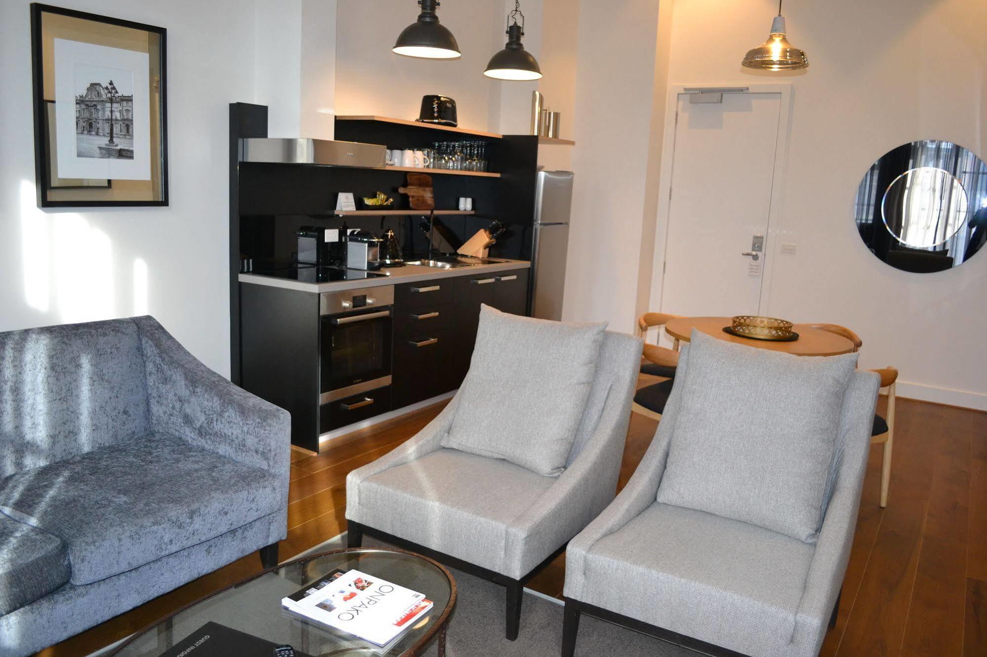 Aparthotel Devlin 4*