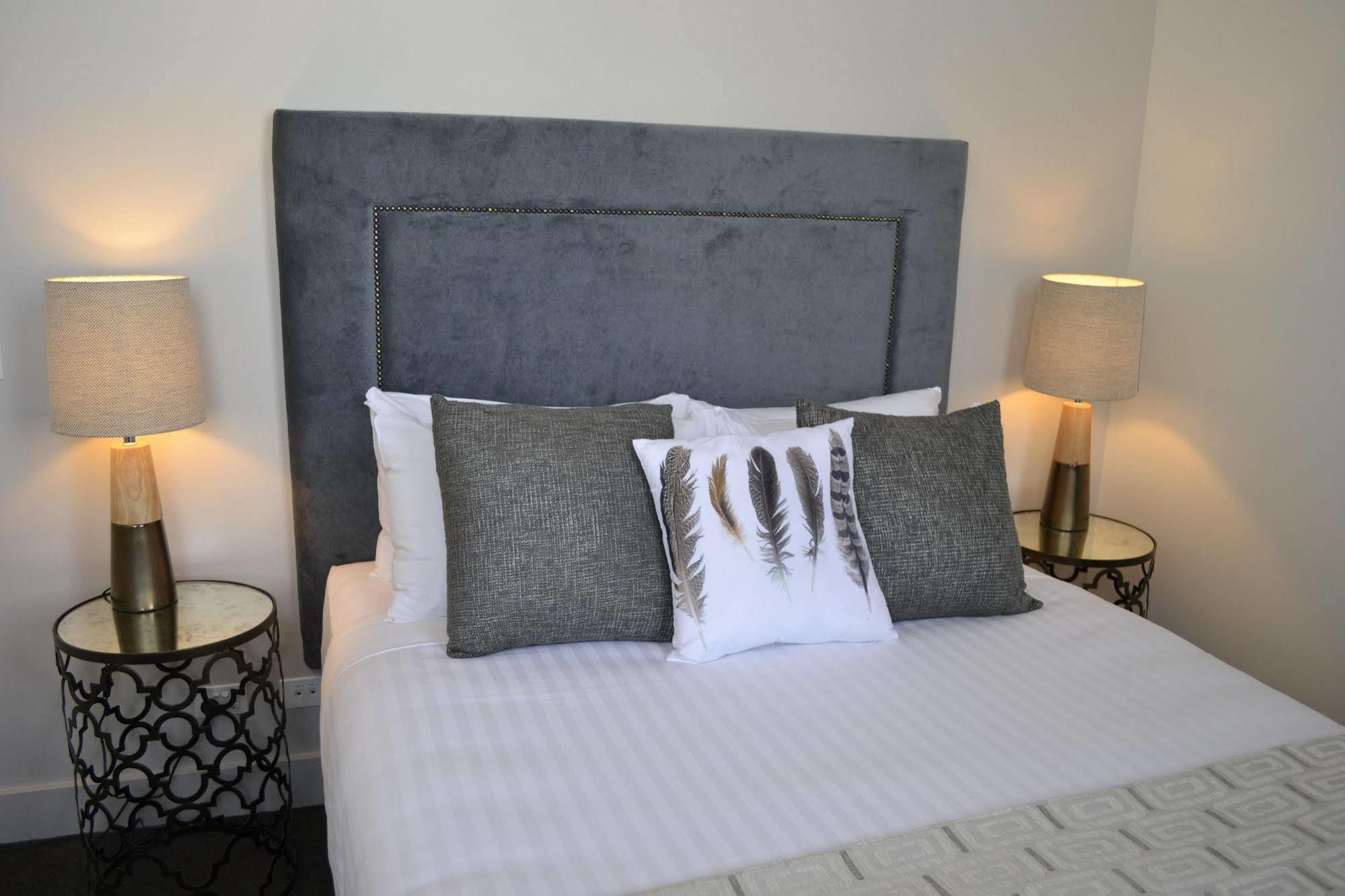 Aparthotel Devlin