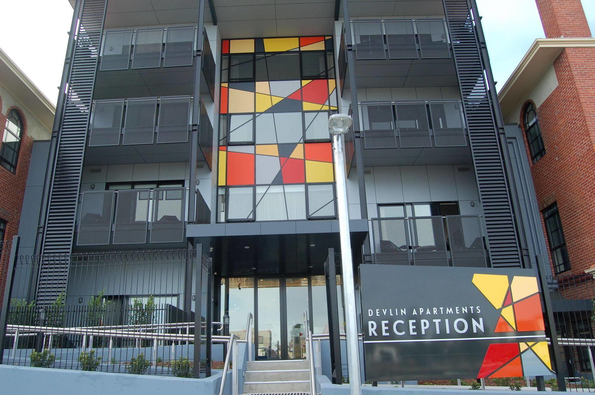 Aparthotel Devlin