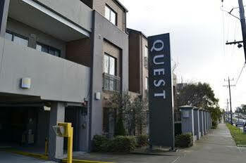Aparthotel Quest 4*