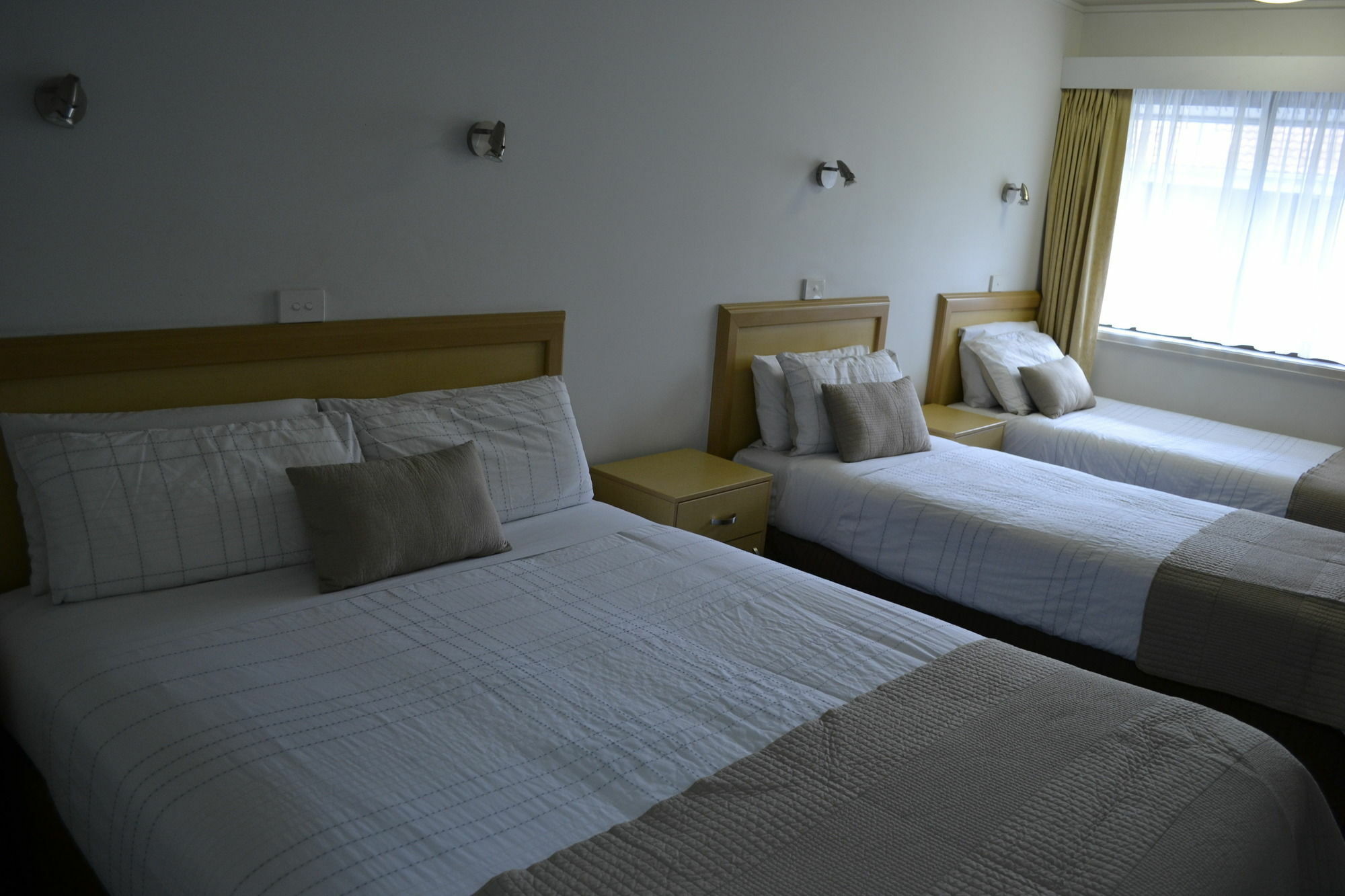 Eastern Sands Centre Hotel 4*