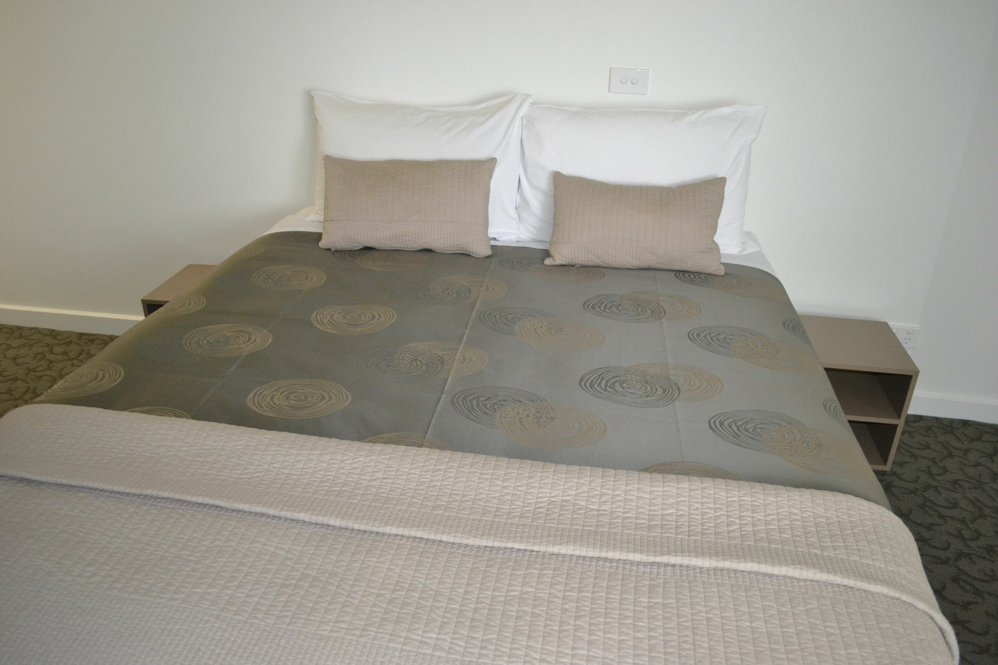 Eastern Sands Centre 4*