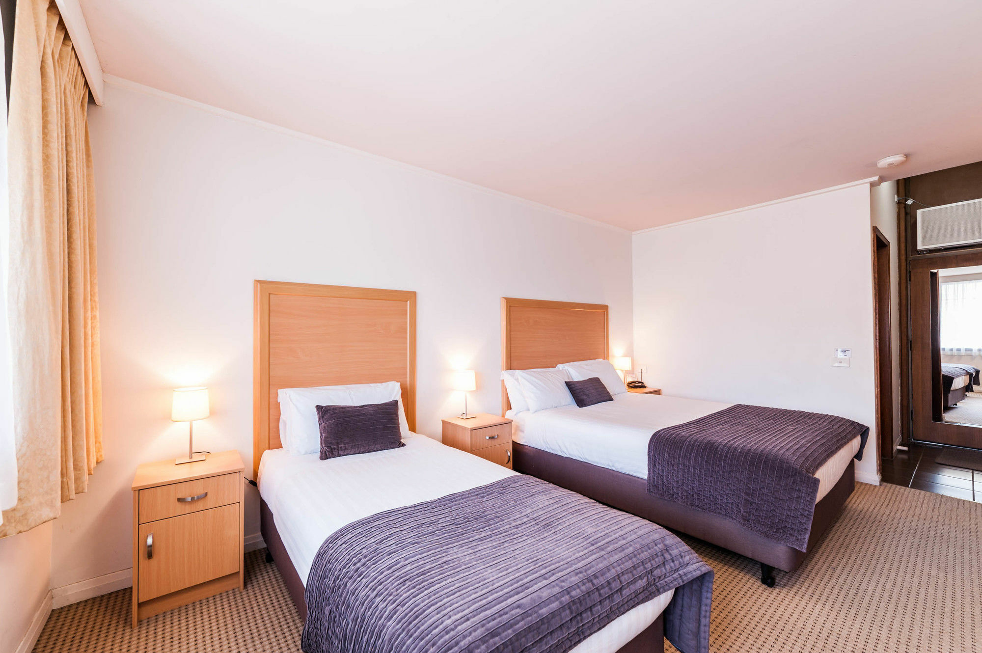 Eastern Sands Centre 4*