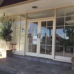 Aberdeen Motor Inn