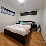 Stylish House In Geelong For Large Family Or Group
