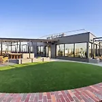 Quest Geelong Central