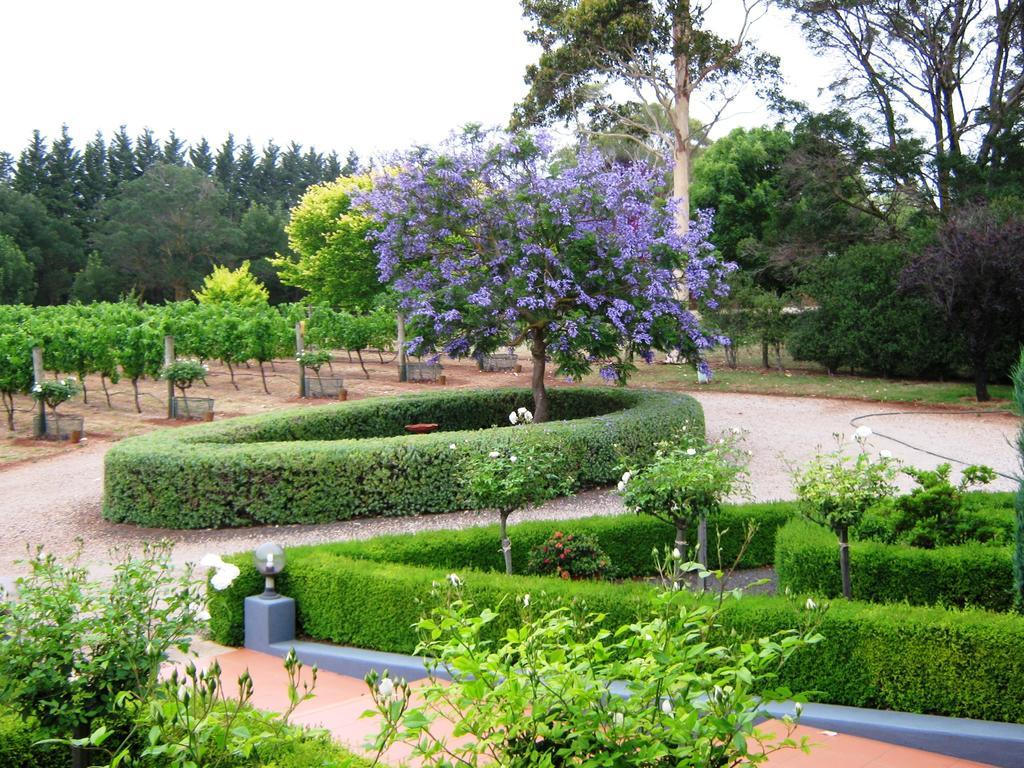 Villa Waybourne- Vineyard And Winery *