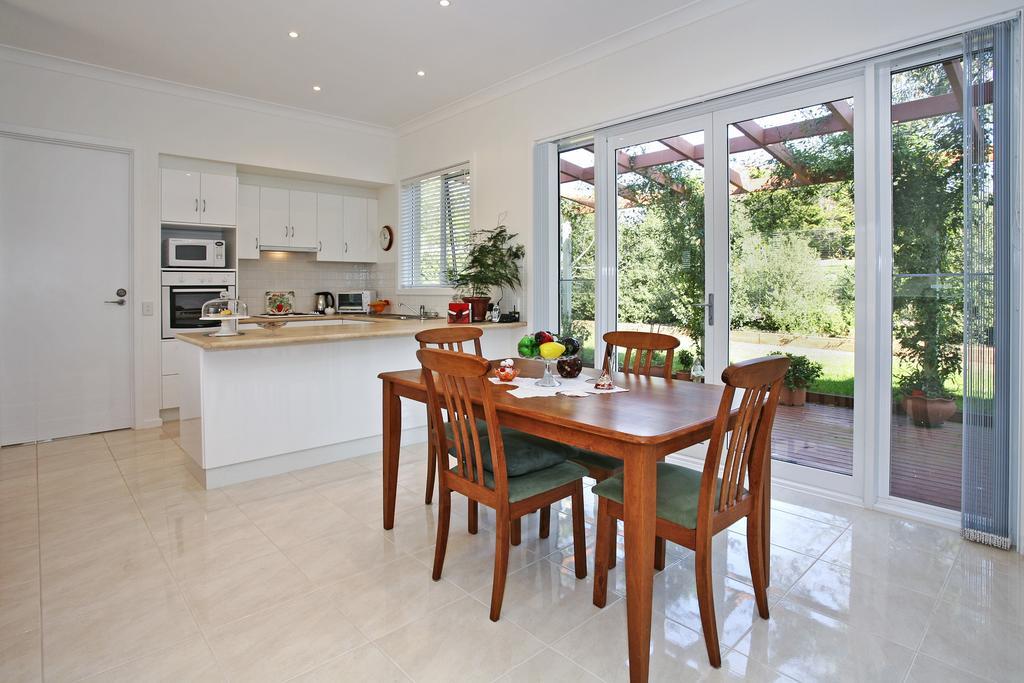 Waybourne- Vineyard And Winery Villa *
