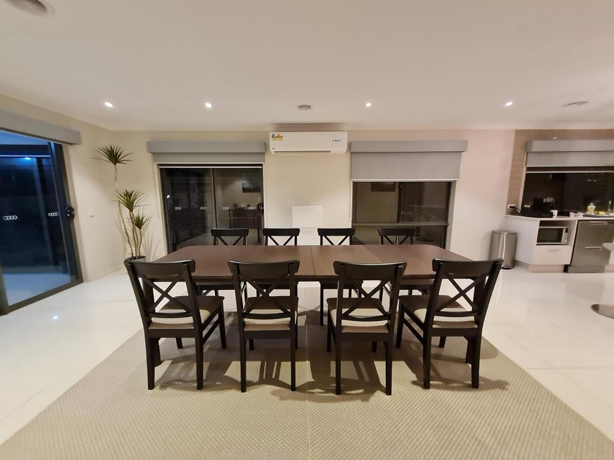 Holiday home Stylish House In For Large Family Or Group Geelong