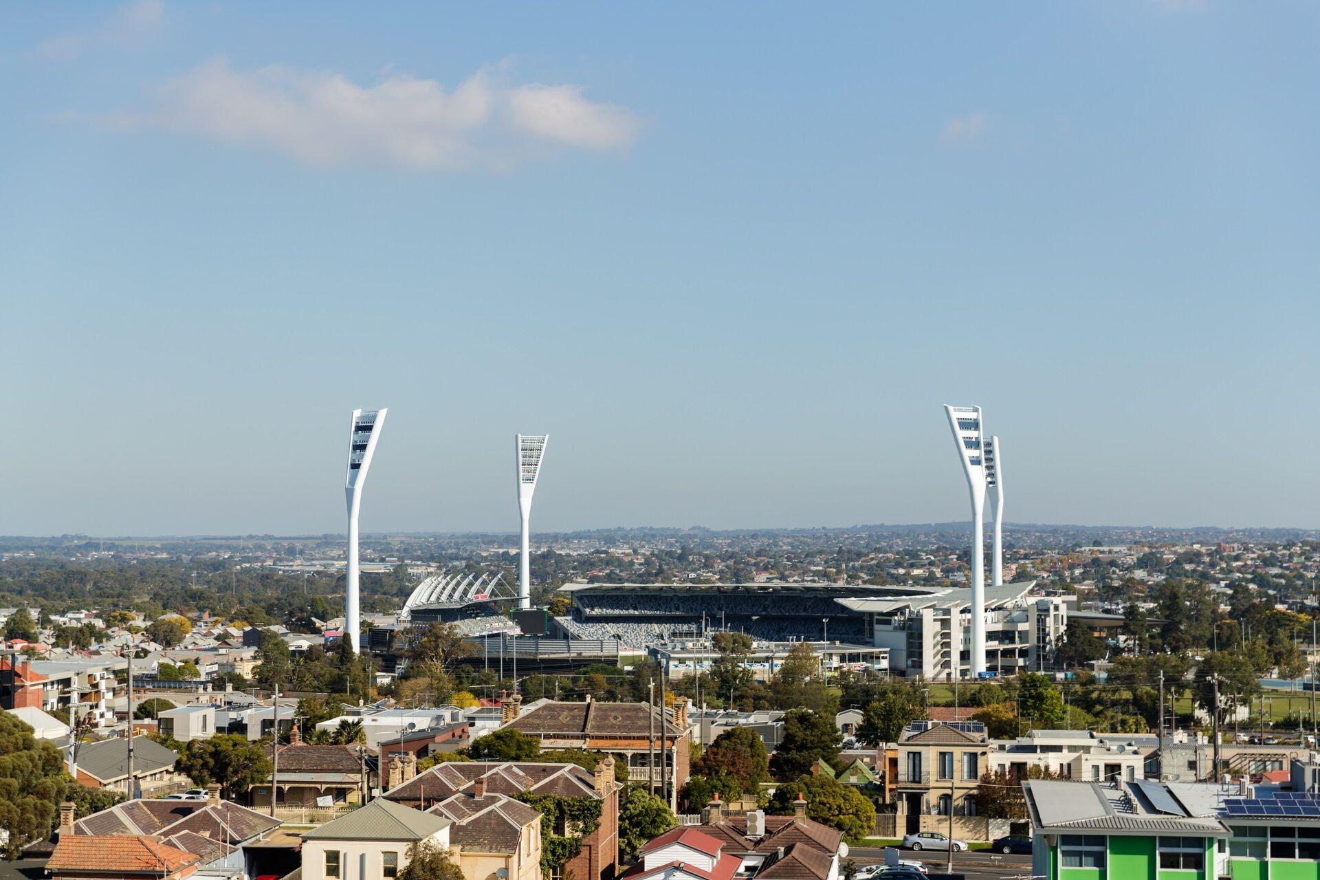Rydges Hotel 4*