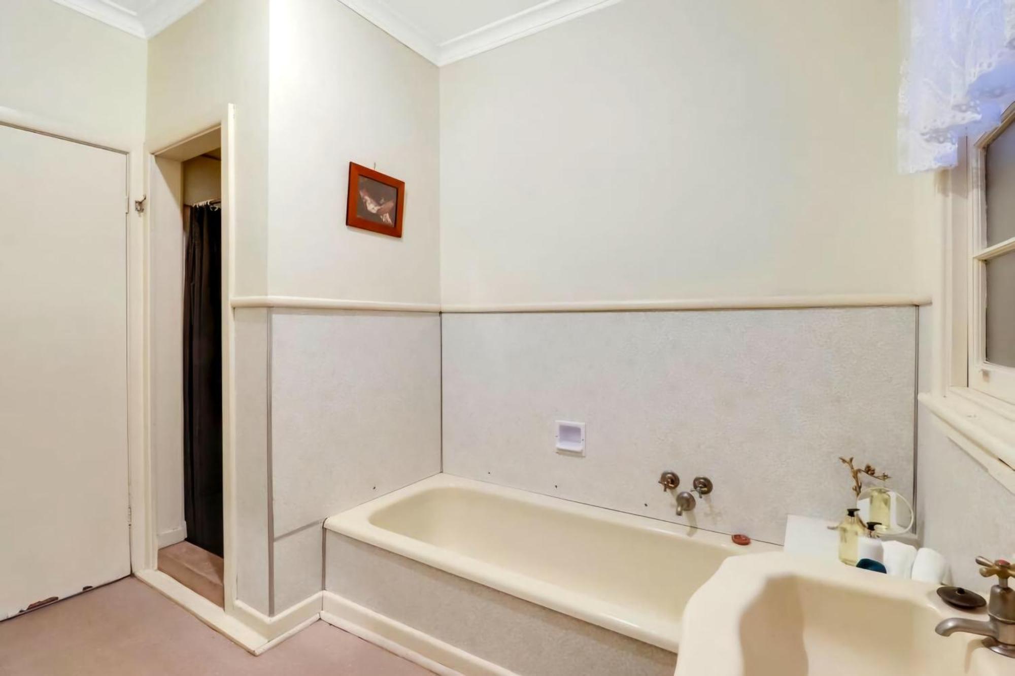 Gatsby Walk To Cbd And Waterfront Holiday home *
