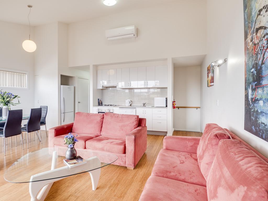 Mckillop By Gold Star Apartment