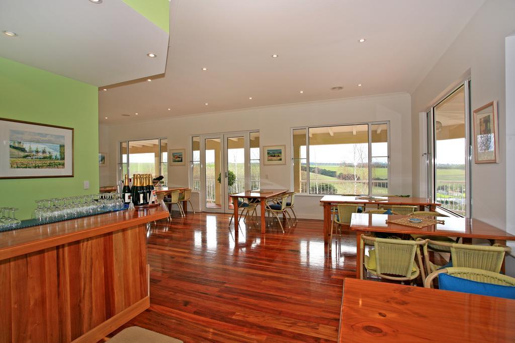 Villa Waybourne- Vineyard And Winery
