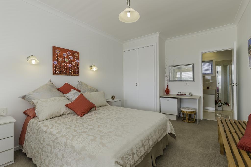 Villa Waybourne- Vineyard And Winery Geelong