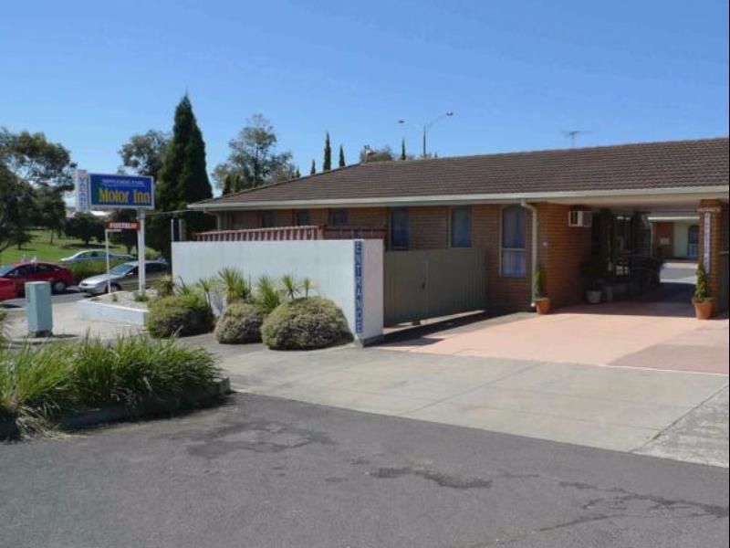 Rippleside Park Motor Motel