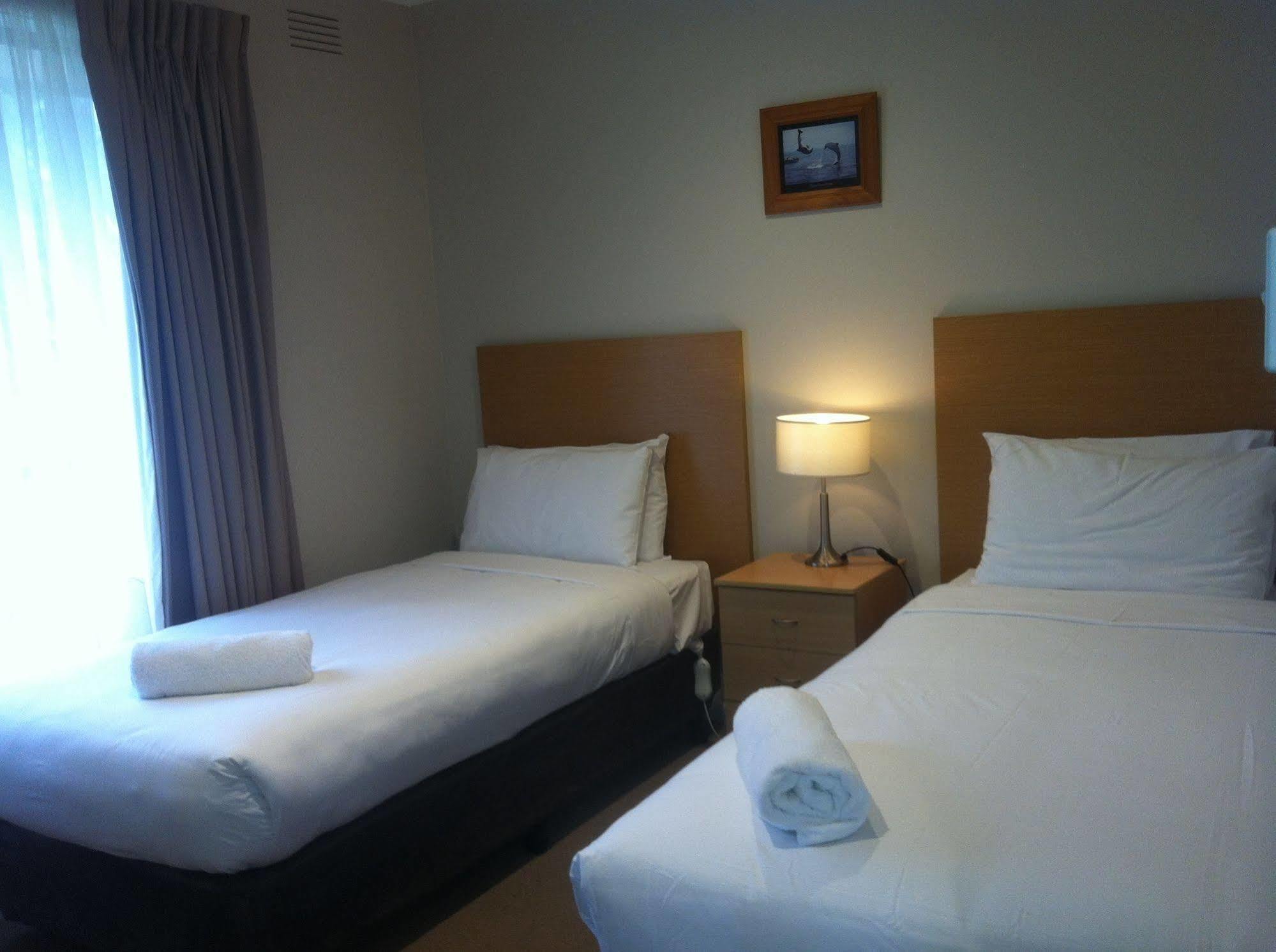 Motel Parkwood & 3*