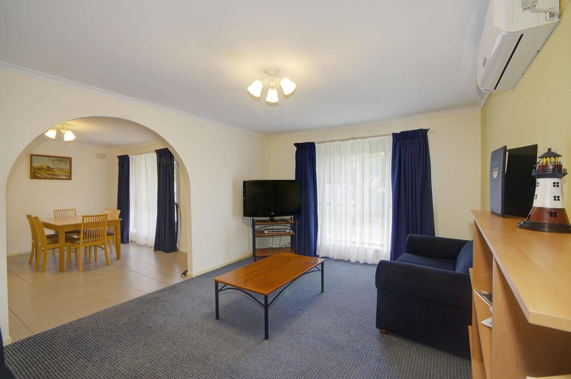Motel Parkwood & 3*