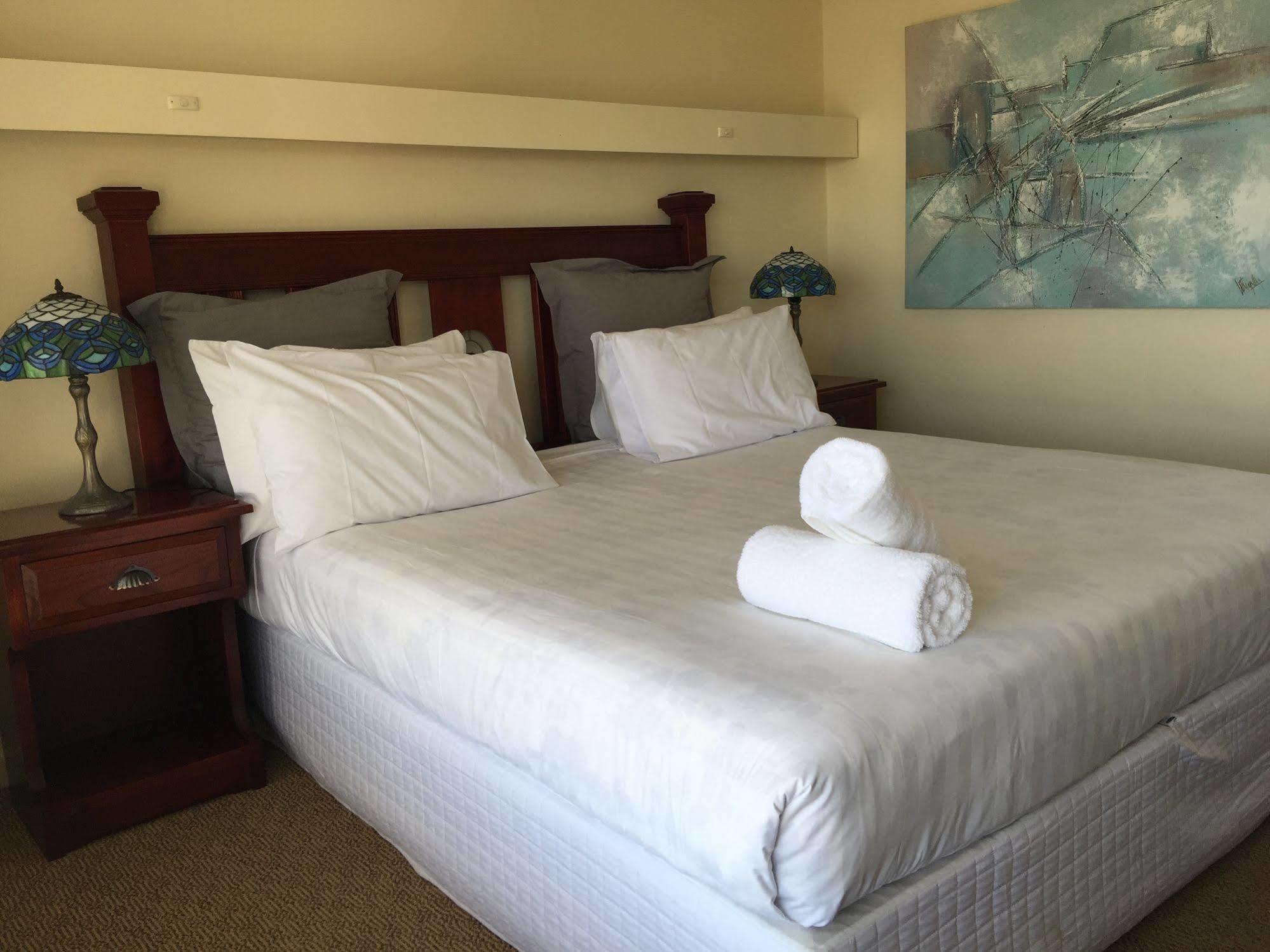 Aberdeen Motor Motel 3*