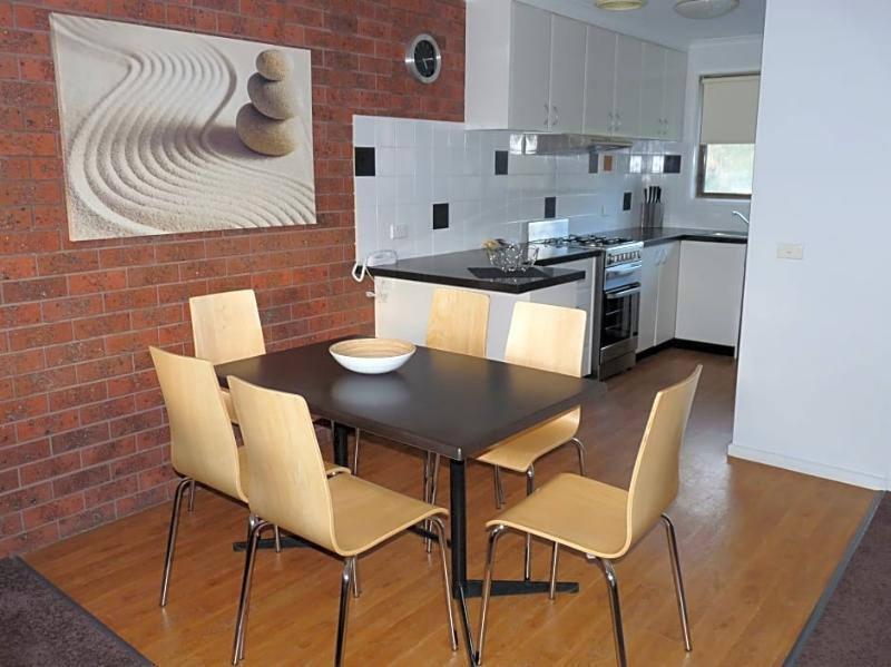 Aparthotel Barwon Valley 4*